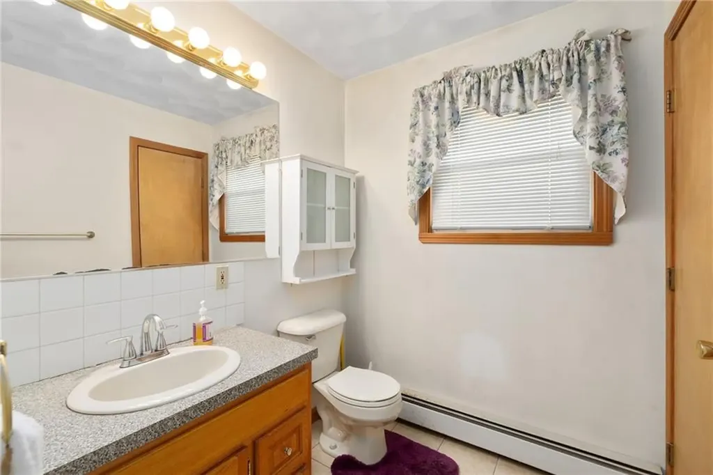 76 Moorefield Street Providence RI 02909