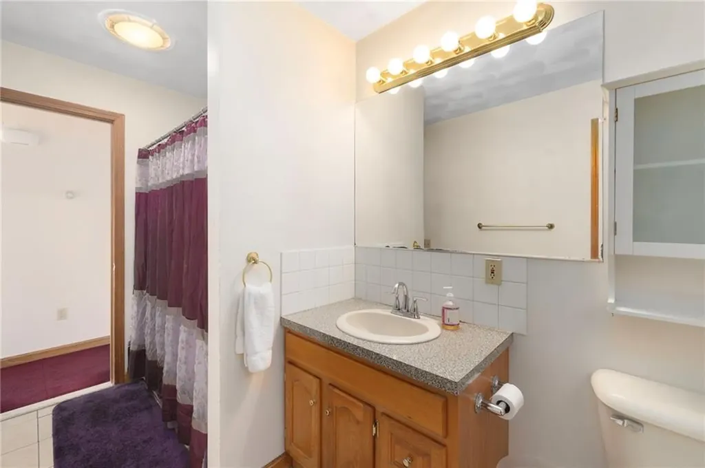 76 Moorefield Street Providence RI 02909