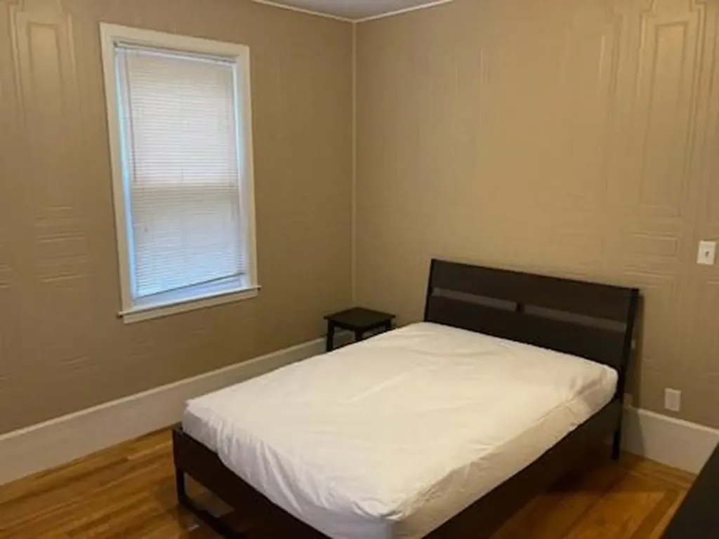 51 Huxley Avenue Providence RI 02908