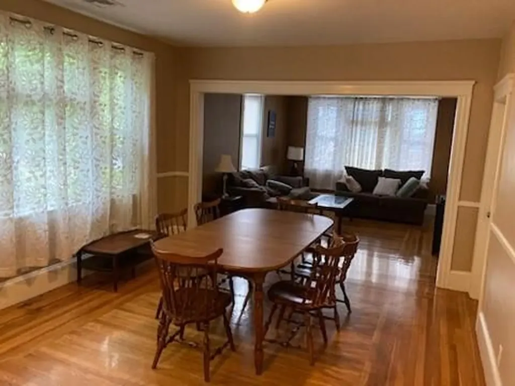51 Huxley Avenue Providence RI 02908