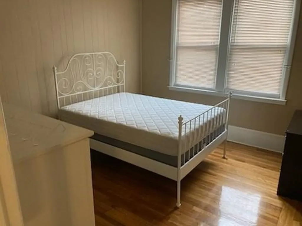 51 Huxley Avenue Providence RI 02908