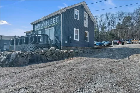 1097 Eddie Dowling Highway North Smithfield RI 02896