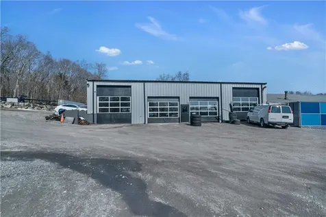 1097 Eddie Dowling Highway North Smithfield RI 02896