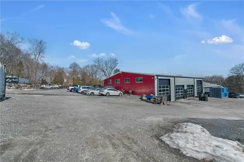 1097 Eddie Dowling Highway North Smithfield RI 02896