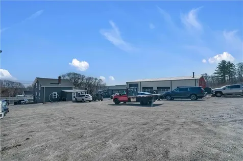 1097 Eddie Dowling Highway North Smithfield RI 02896