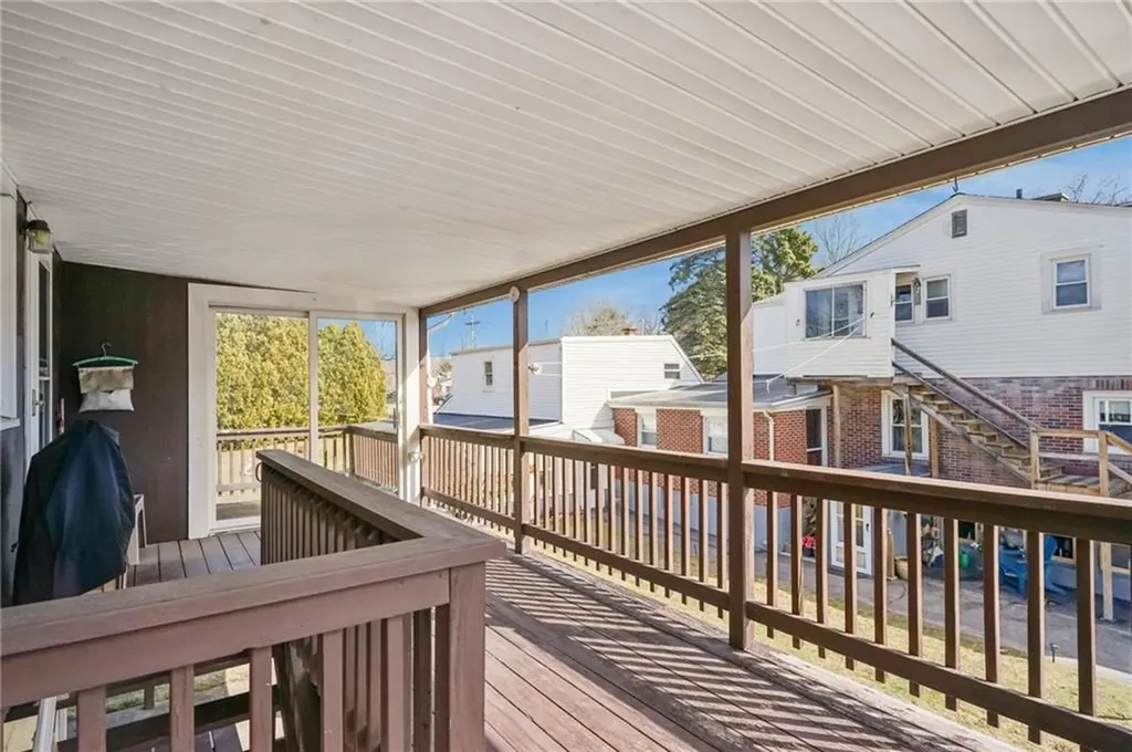 3 Columbus Avenue Westerly RI 02891