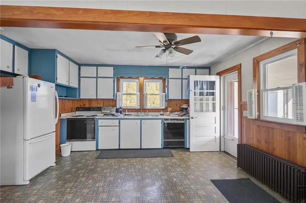 3 Columbus Avenue Westerly RI 02891
