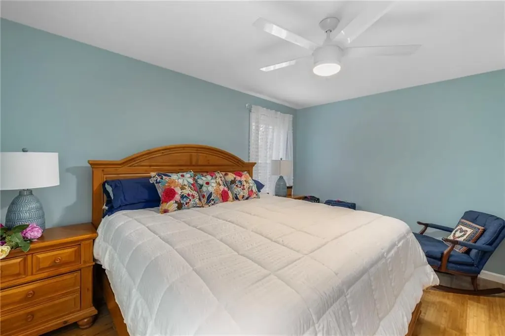 33 Abatecola Way Johnston RI 02919