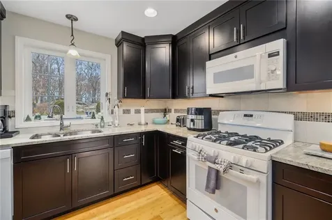 33 Abatecola Way Johnston RI 02919