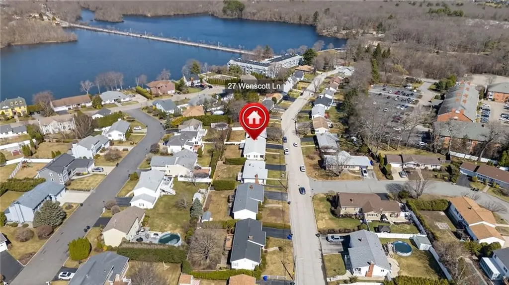 27 Wenscott Lane North Providence RI 02904