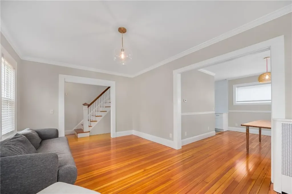 422 Wayland Avenue Providence RI 02906