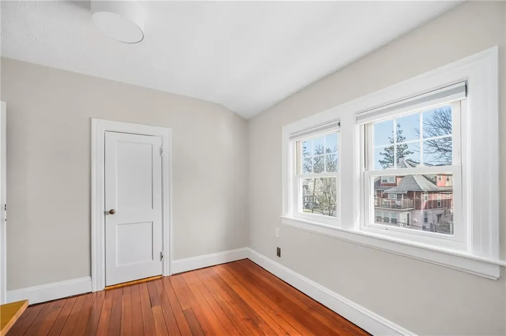 422 Wayland Avenue Providence RI 02906