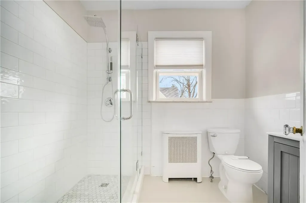 422 Wayland Avenue Providence RI 02906