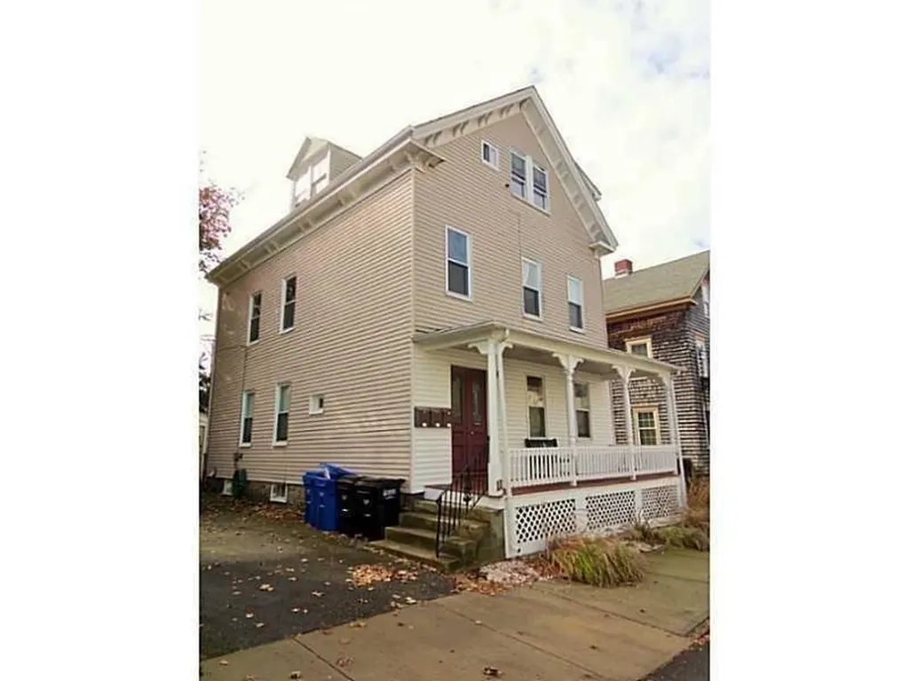 11 Hammond Street Newport RI 02840