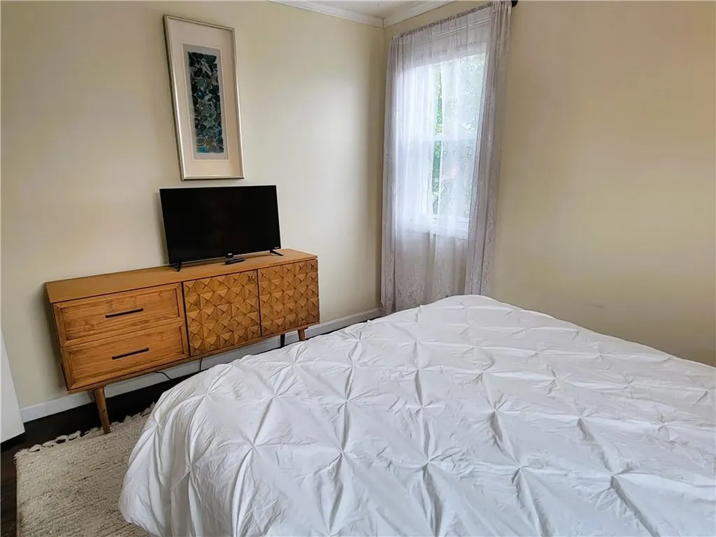 11 Hammond Street Newport RI 02840