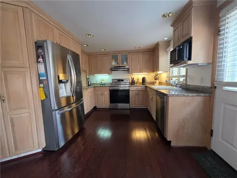 859 Black Plain Road North Smithfield RI 02896