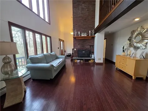 859 Black Plain Road North Smithfield RI 02896