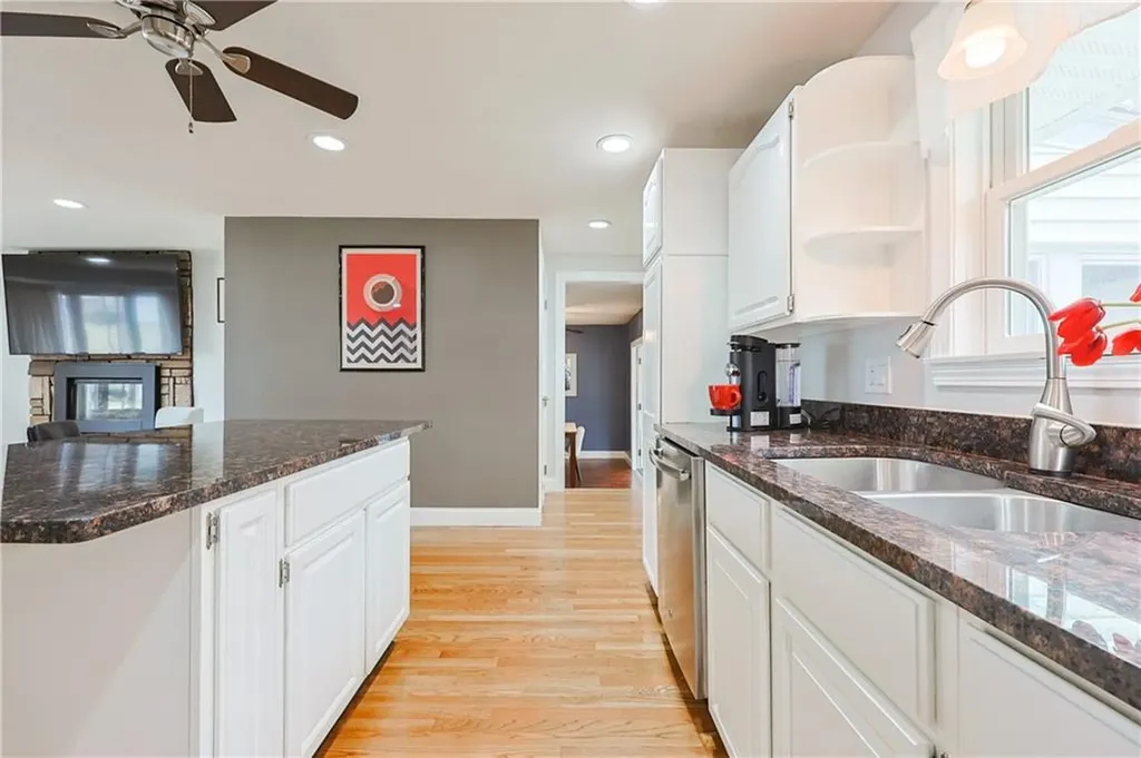40 Forestdale Drive Cumberland RI 02864