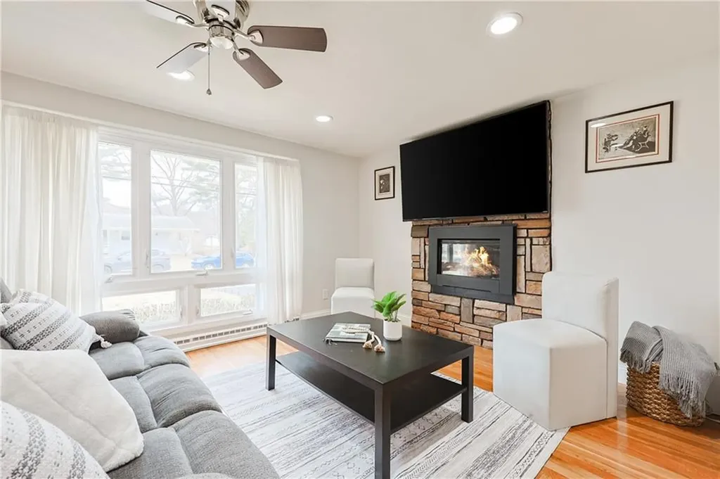 40 Forestdale Drive Cumberland RI 02864