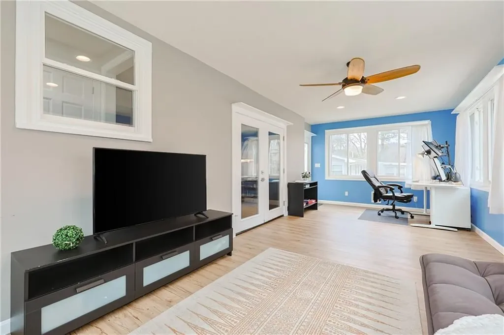 40 Forestdale Drive Cumberland RI 02864