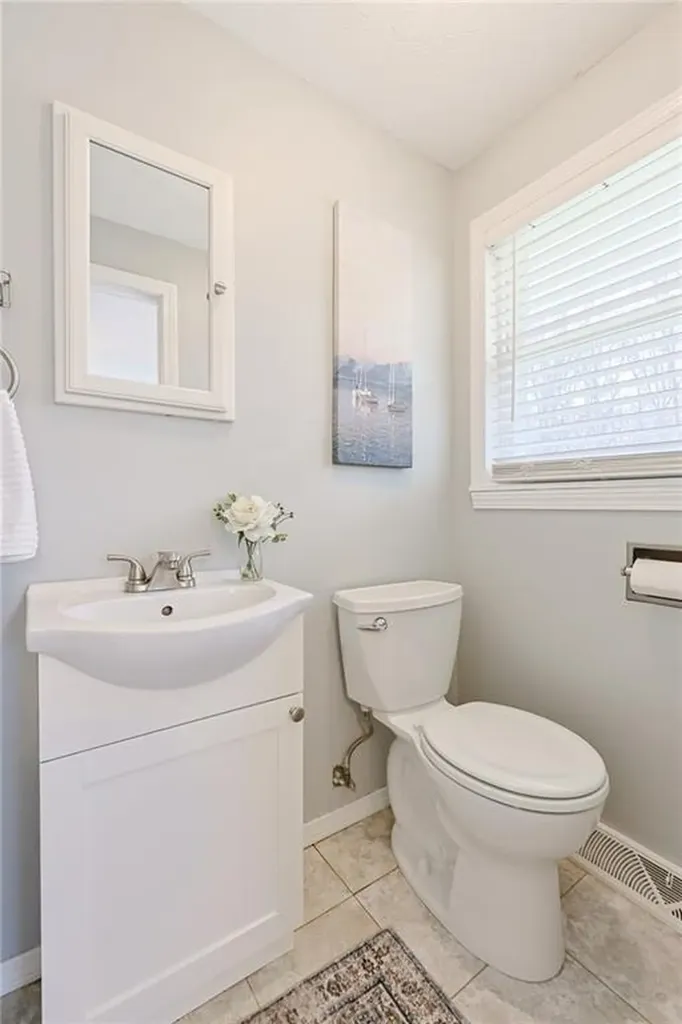 40 Forestdale Drive Cumberland RI 02864