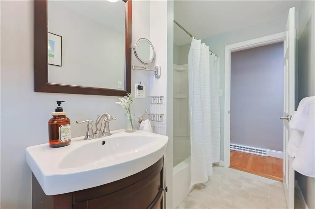 40 Forestdale Drive Cumberland RI 02864