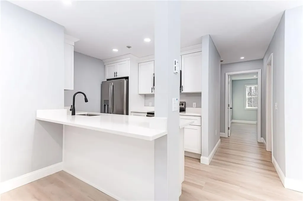 17 Apache Drive Westerly RI 02891