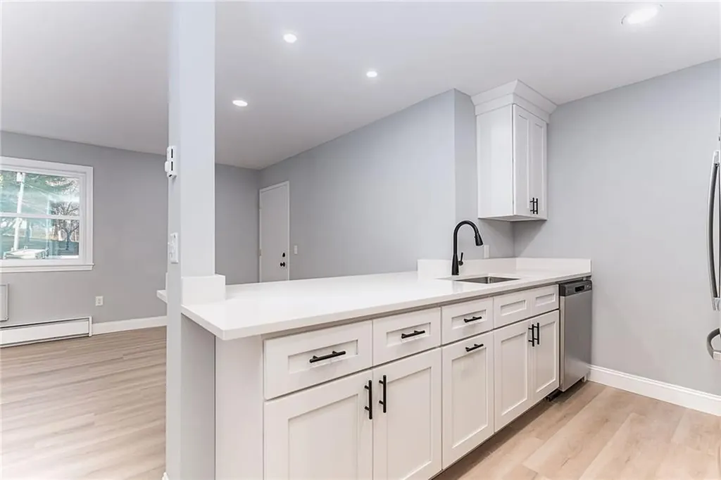 17 Apache Drive Westerly RI 02891