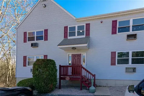 17 Apache Drive Westerly RI 02891