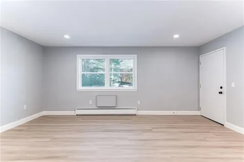 17 Apache Drive Westerly RI 02891