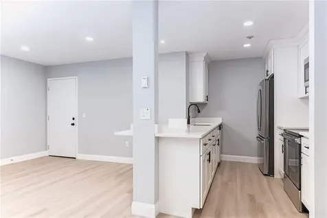 17 Apache Drive Westerly RI 02891