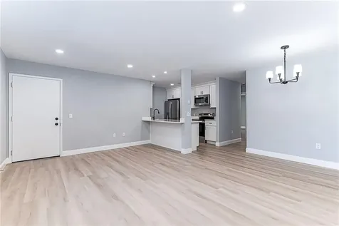 17 Apache Drive Westerly RI 02891