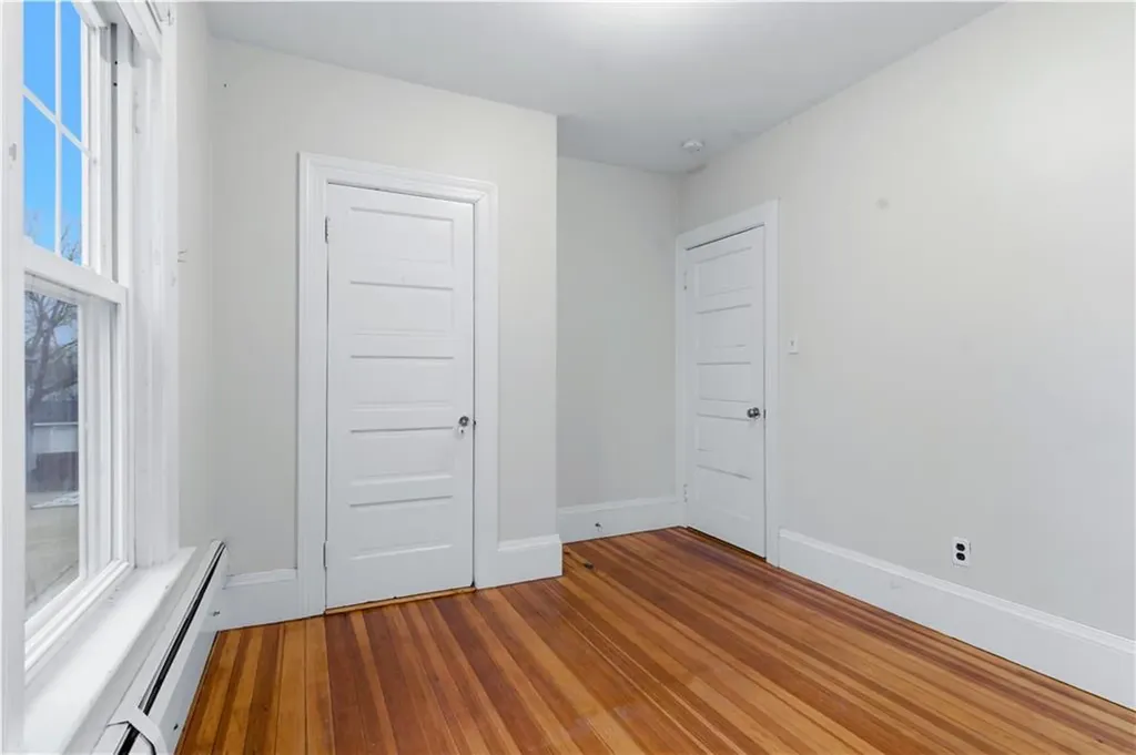 63 Park Avenue Cranston RI 02905