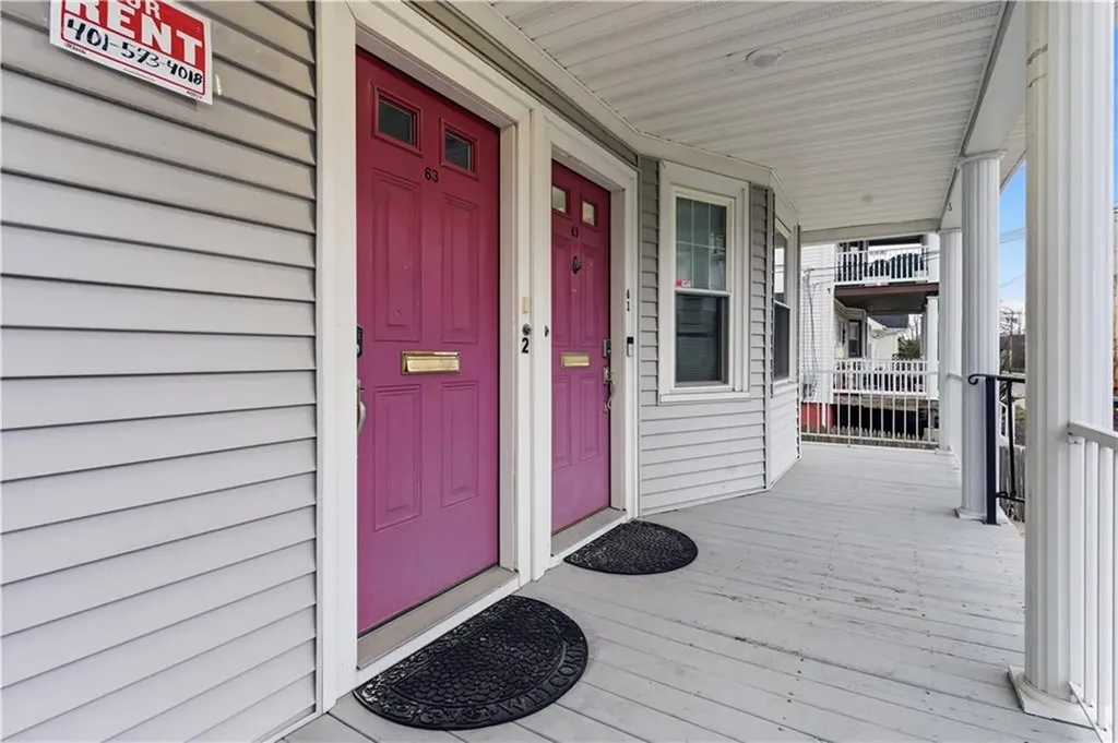 63 Park Avenue Cranston RI 02905