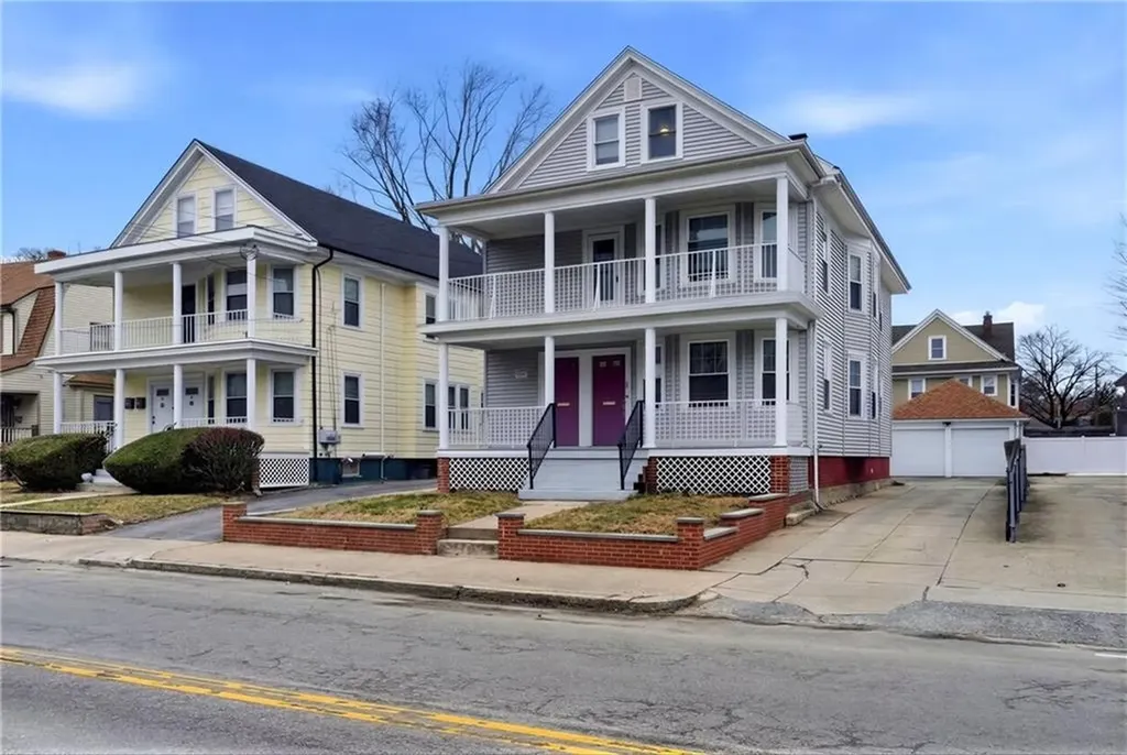 63 Park Avenue Cranston RI 02905