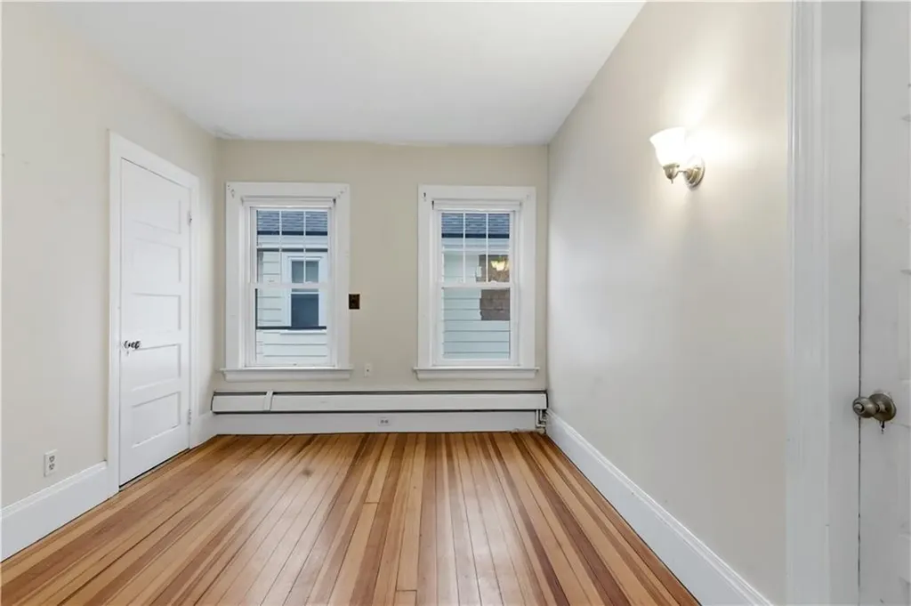 63 Park Avenue Cranston RI 02905