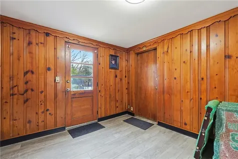 37 Knowles Drive Warwick RI 02888