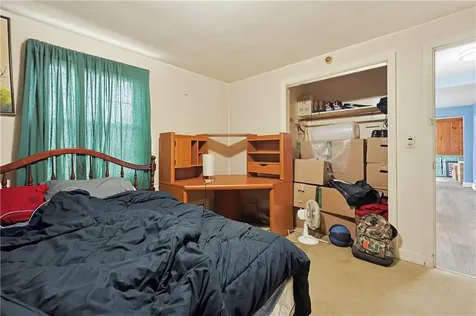 37 Knowles Drive Warwick RI 02888