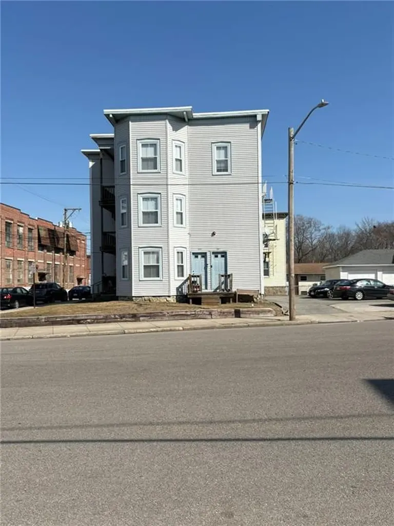 551 Wood Avenue Woonsocket RI 02895