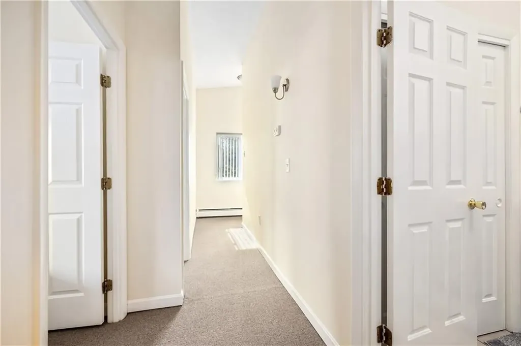 66 Girard Avenue Newport RI 02840