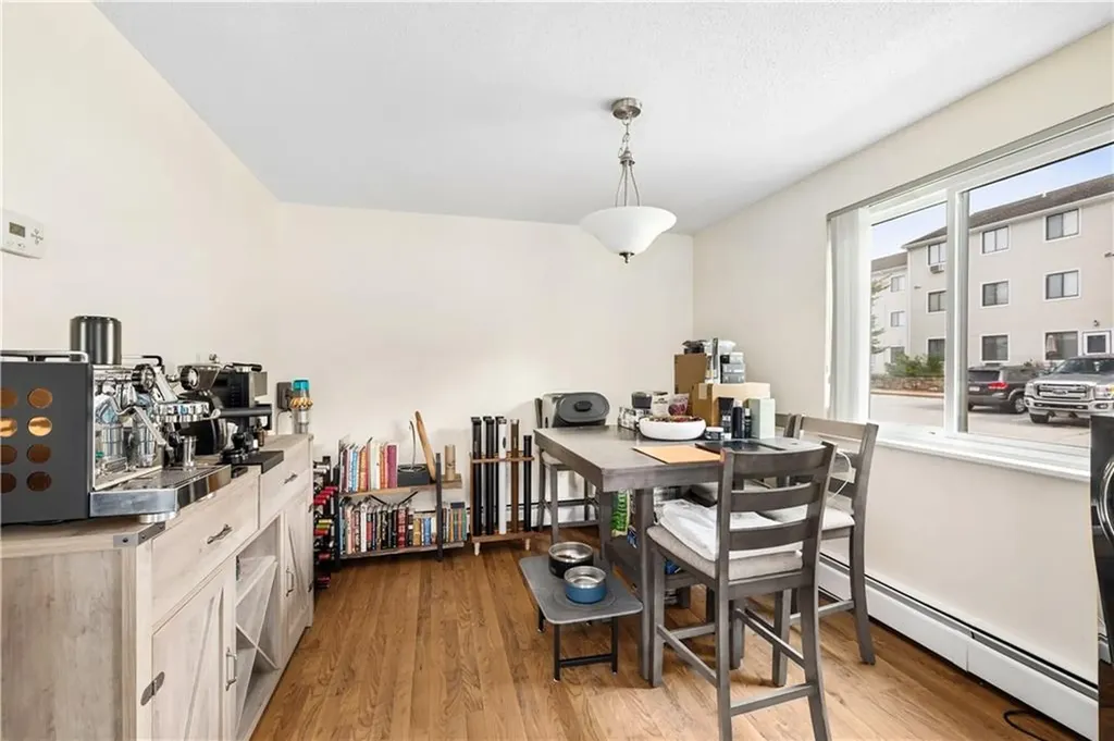 66 Girard Avenue Newport RI 02840
