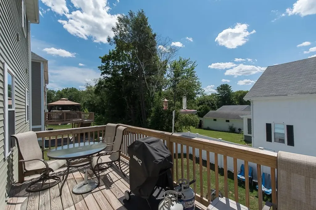 7 Theresa Marie Avenue Woonsocket RI 02895