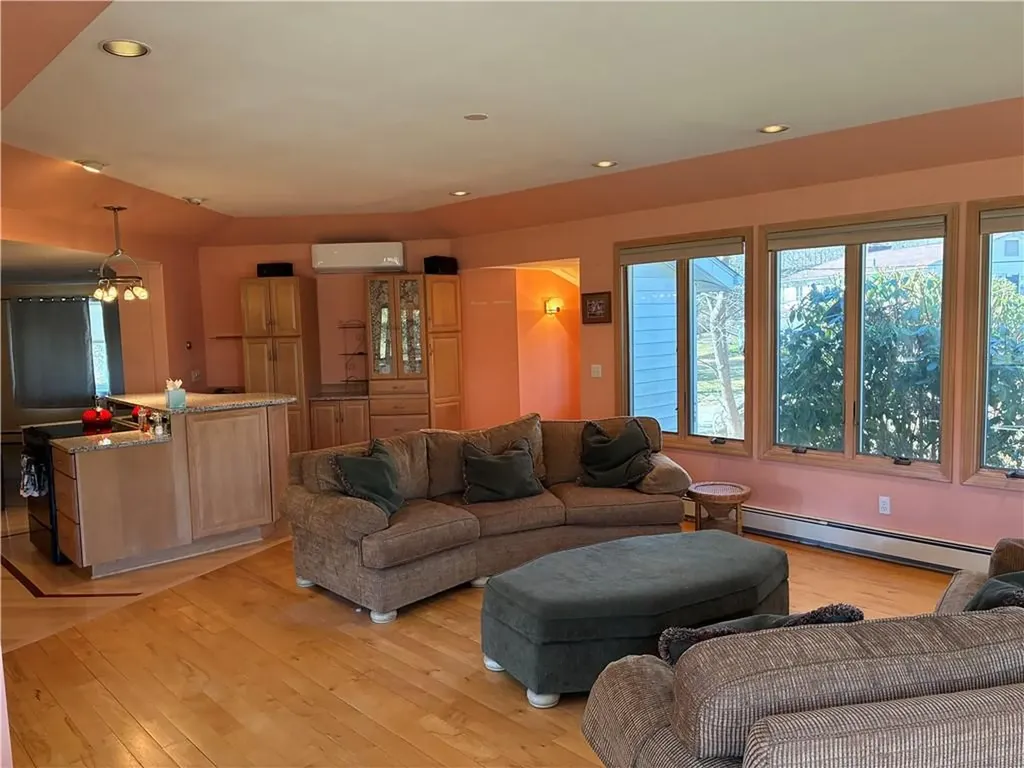 3 Lise Drive Cumberland RI 02864