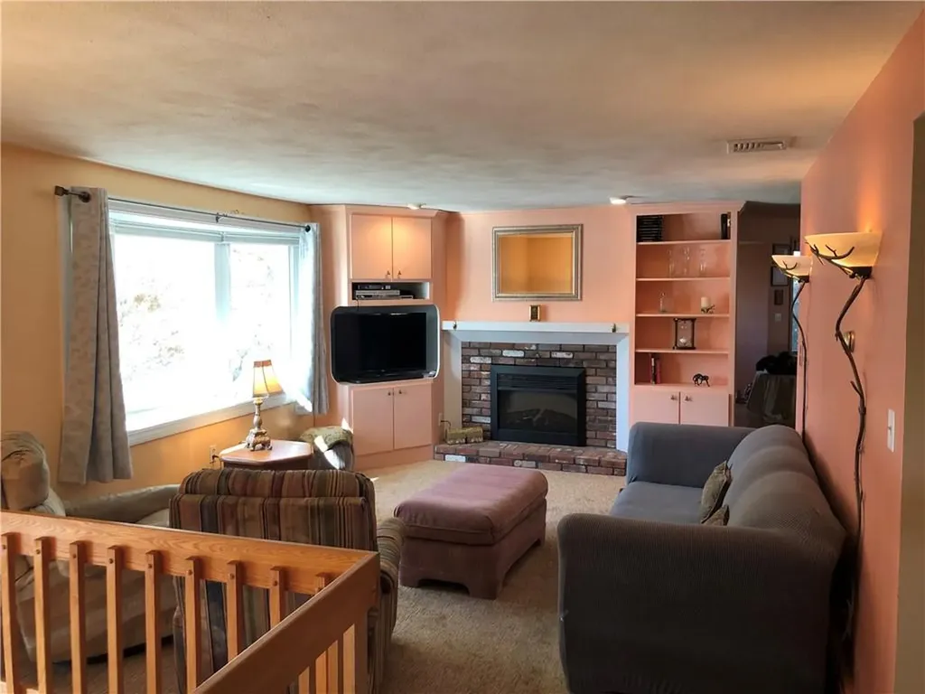 3 Lise Drive Cumberland RI 02864