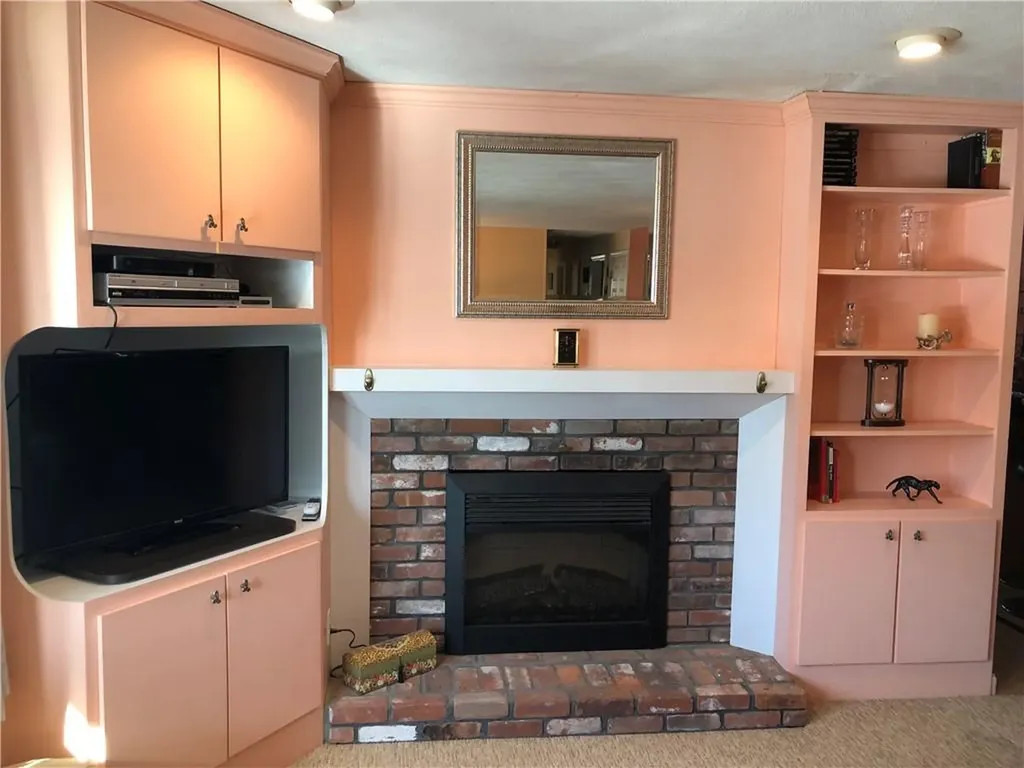 3 Lise Drive Cumberland RI 02864