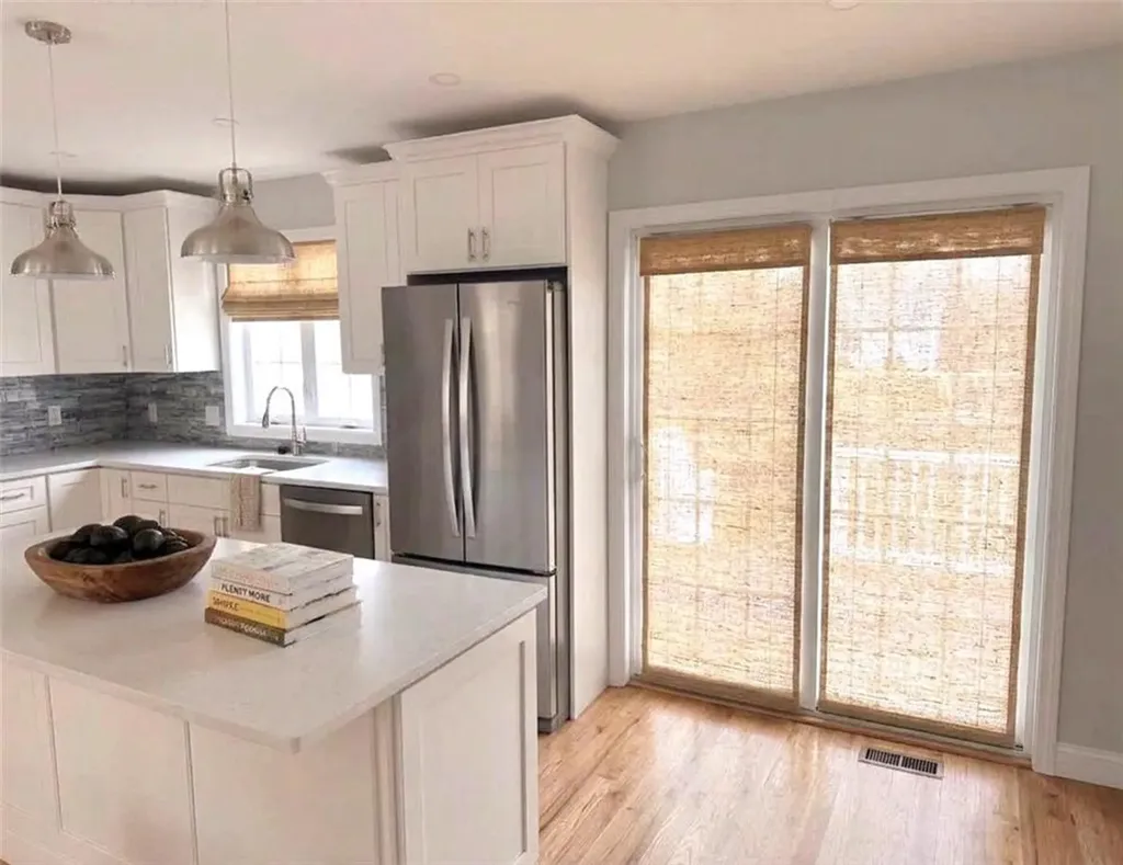 339 East Street Cranston RI 02920