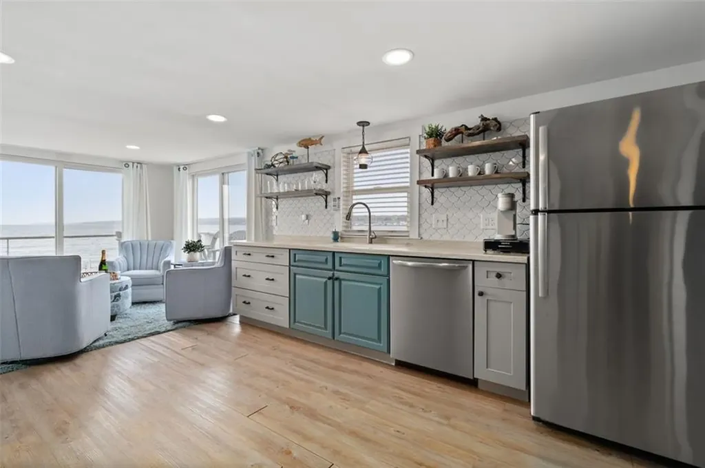 385 Park Avenue Portsmouth RI 02871
