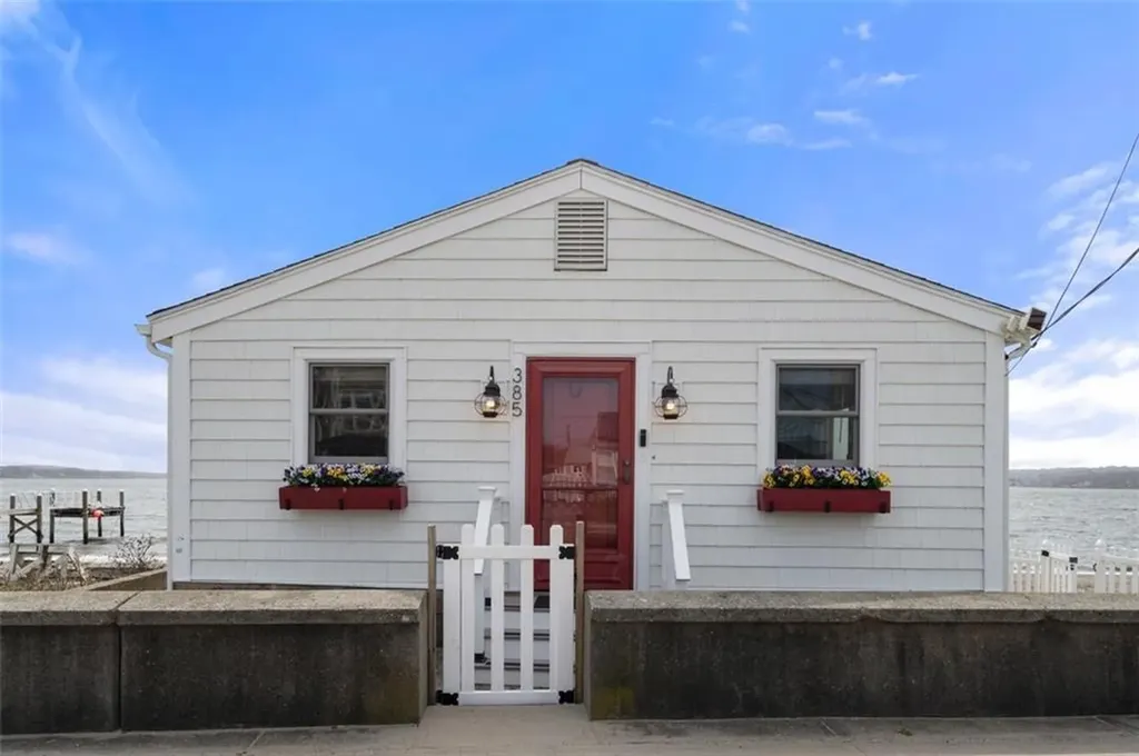 385 Park Avenue Portsmouth RI 02871