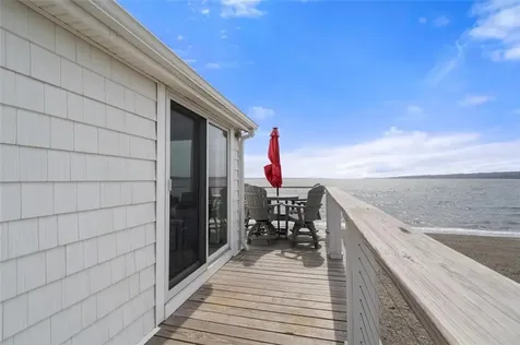 385 Park Avenue Portsmouth RI 02871