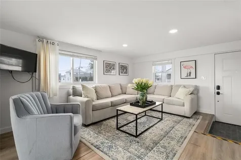 385 Park Avenue Portsmouth RI 02871